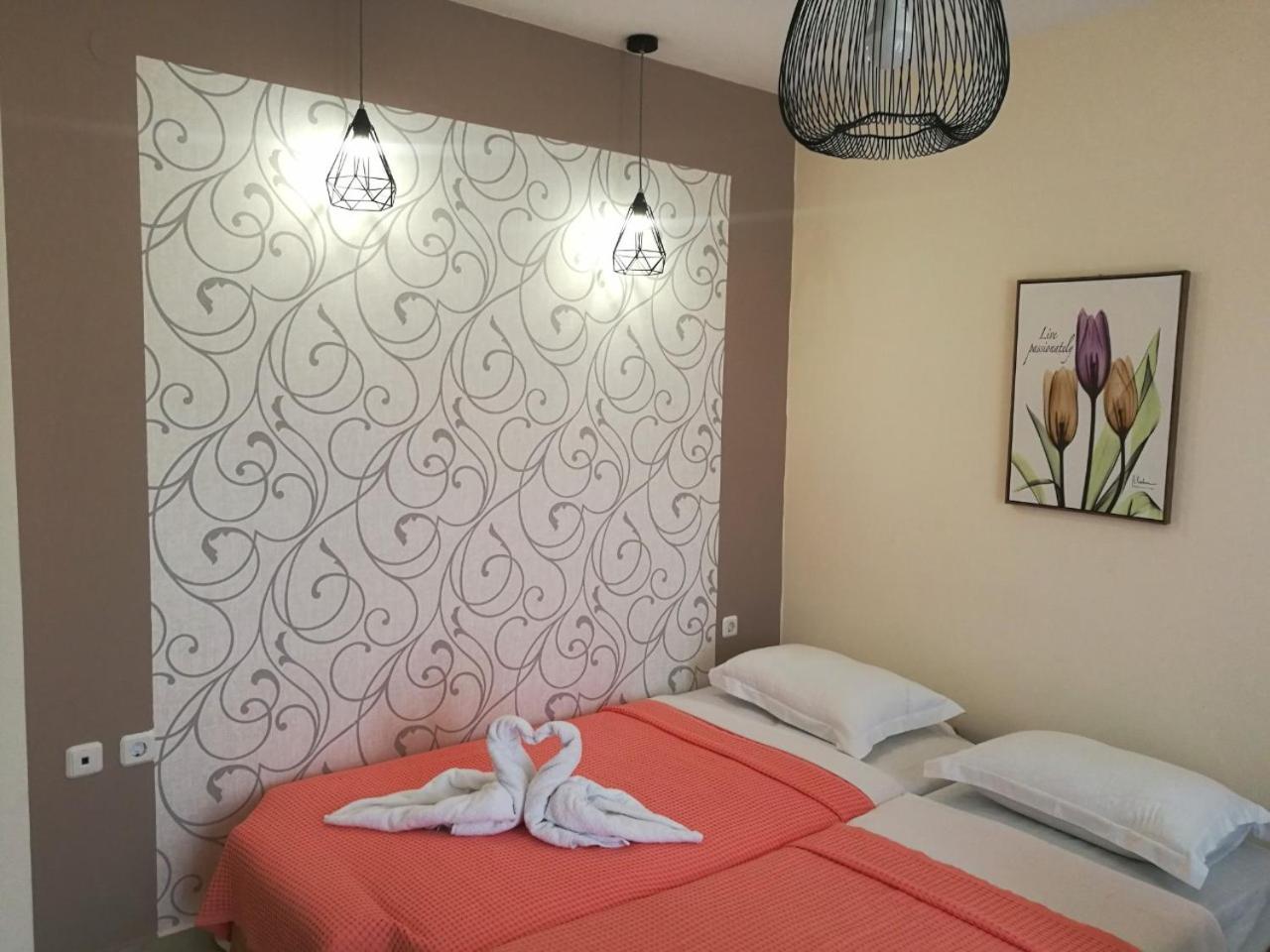 Evris House Color Suite Kavala Quarto foto